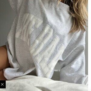 The Bar VARSITY SWEATSHIRT LT HEATHER GREY // XXL